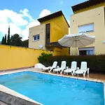 Villa Mimosa 8 People Lloret De Mar Vidreres
