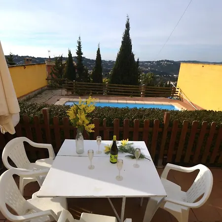 Mimosa 8 People Lloret De Mar *