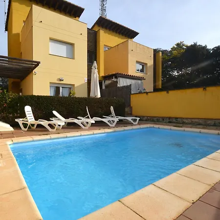 Vila Mimosa 8 People Lloret De Mar