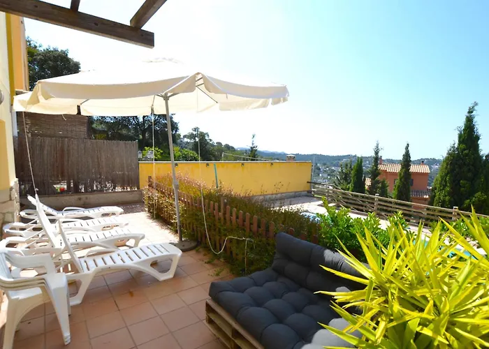 Villa Mimosa 8 People Lloret De Mar *