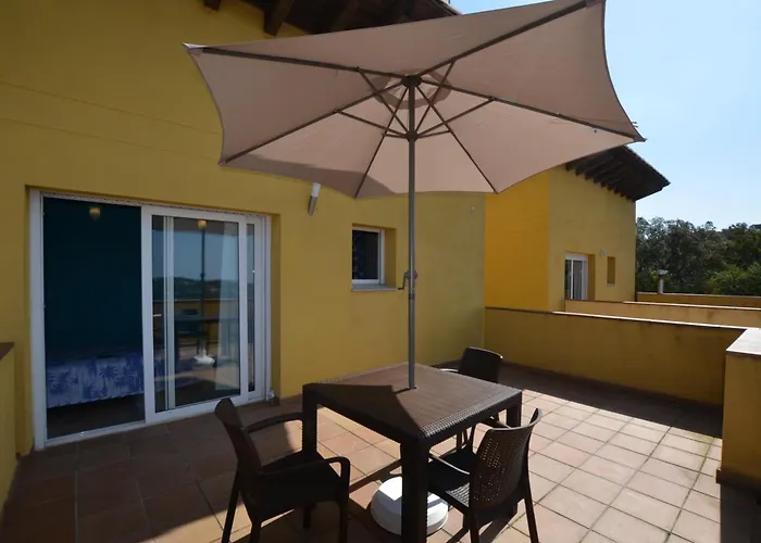 Villa Mimosa 8 People Lloret De Mar