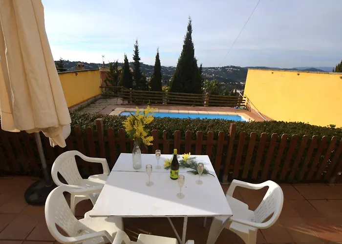 Mimosa 8 People Lloret De Mar *